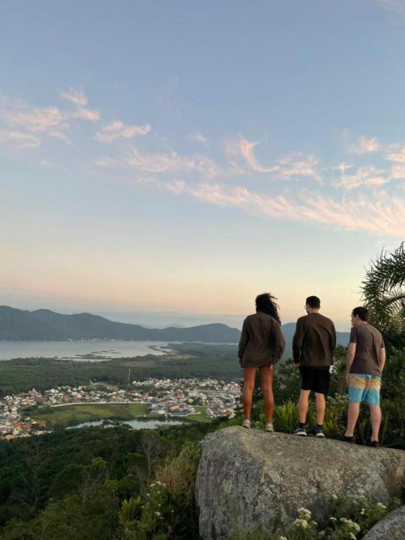 Nomades Vibe Da Ilha - Adventure Hostels & Coworking フロリアノポリス エクステリア 写真