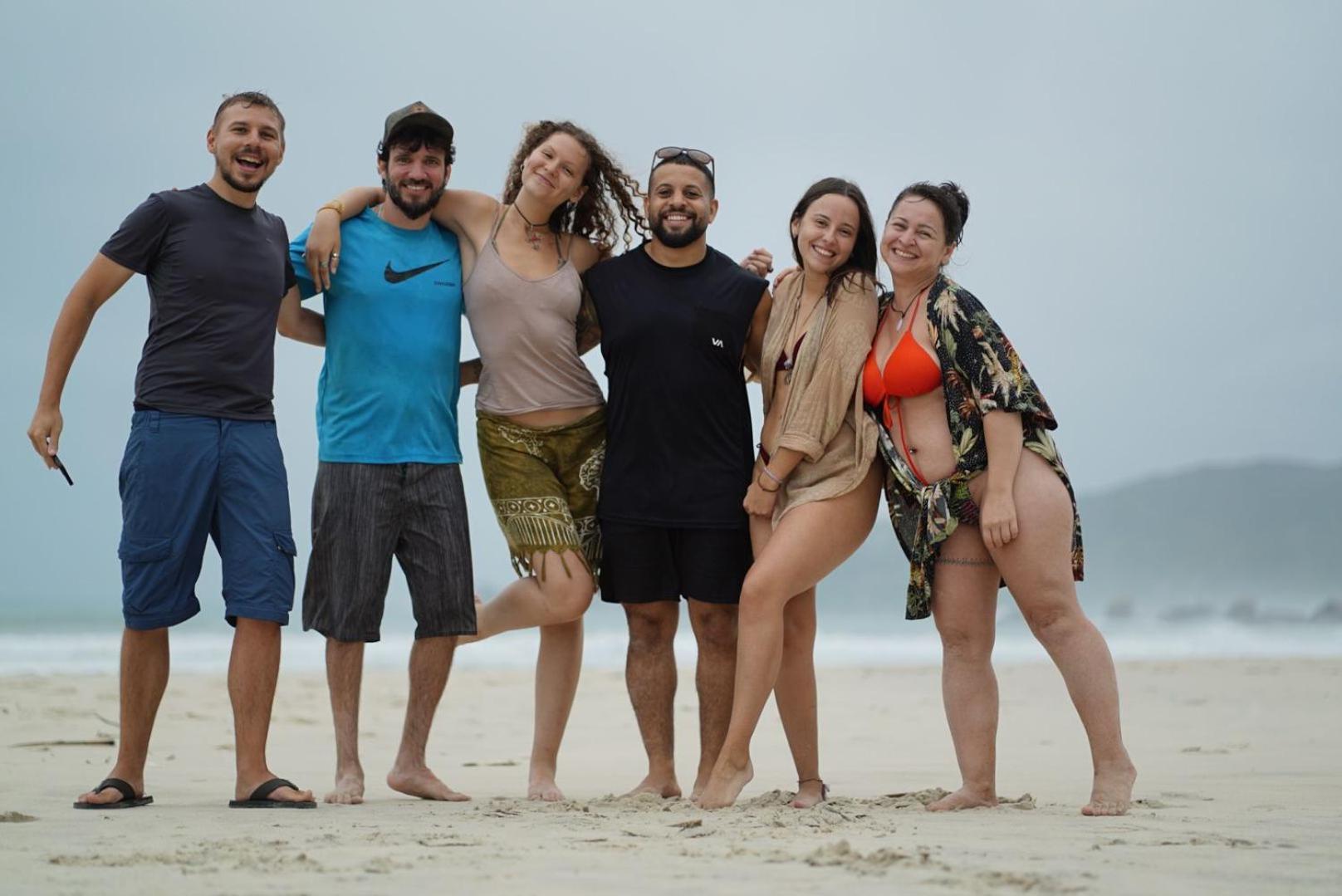 Nomades Vibe Da Ilha - Adventure Hostels & Coworking フロリアノポリス エクステリア 写真
